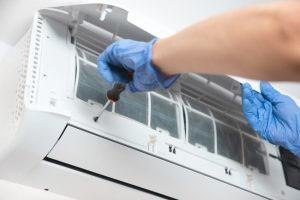 Warning Signs That You Need Air Conditioning Replacement Soon